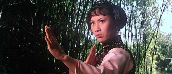 Broken Oath Fotoğrafı