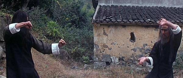 Broken Oath Fotoğrafı