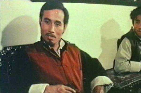 Fist To Fist Fotoğrafı