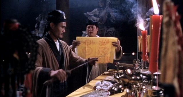 Encounter Of The Spooky Kind 2 Fotoğrafı