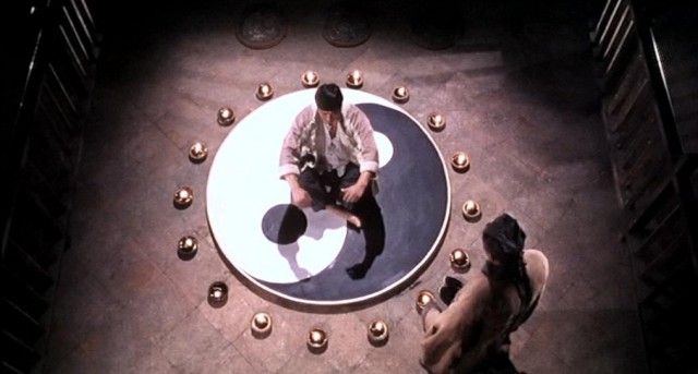 Encounter Of The Spooky Kind 2 Fotoğrafı