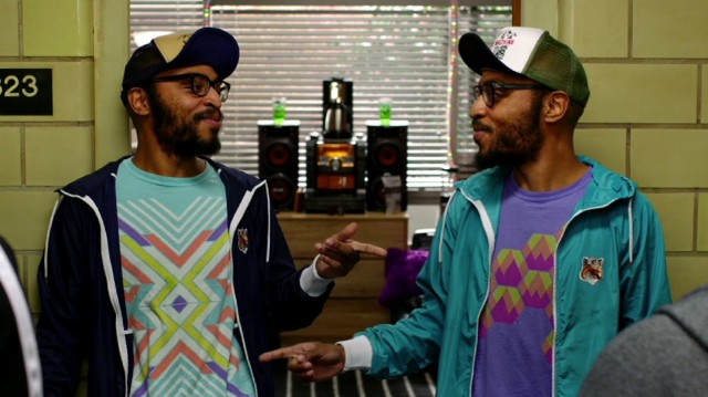 Liseli Polisler 2 fotoğrafı