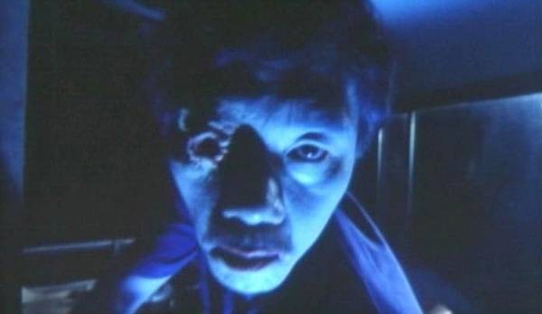 Ghostly Bus Fotoğrafı