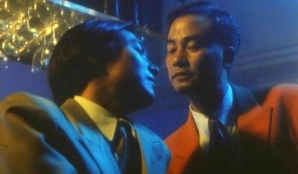 Ghostly Bus Fotoğrafı