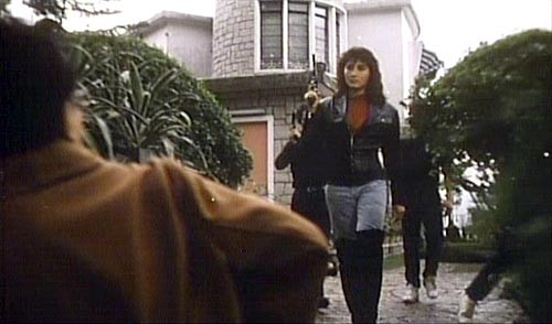 In The Line Of Duty 5: Middle Man fotoğrafı