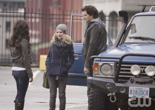 Life Unexpected Fotoğrafı