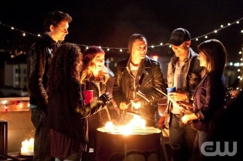 Life Unexpected Fotoğrafı