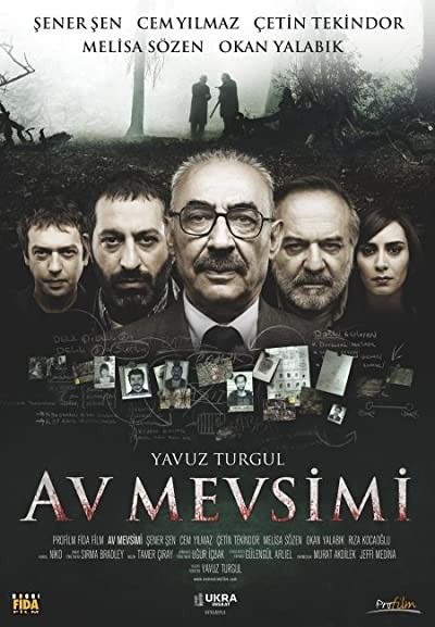 Av Mevsimi (2010) afişi