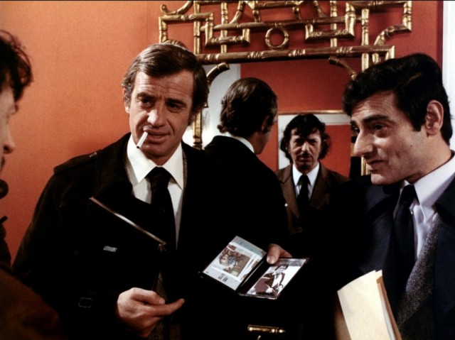 Şehrin üzerinde Korku Fotoğrafı