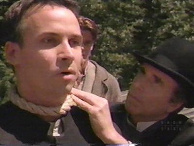 Ölü Adamın Silahı fotoğrafı