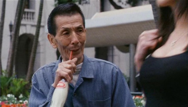 Beauty And The Breast Fotoğrafı