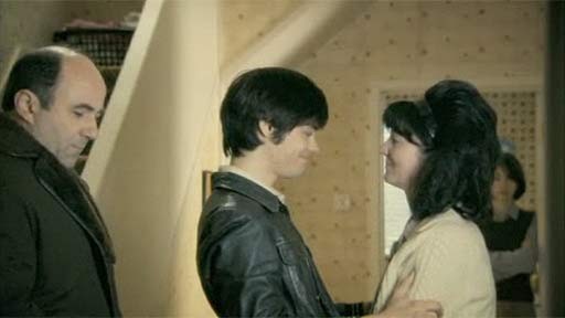 Best: His Mother's Son fotoğrafı