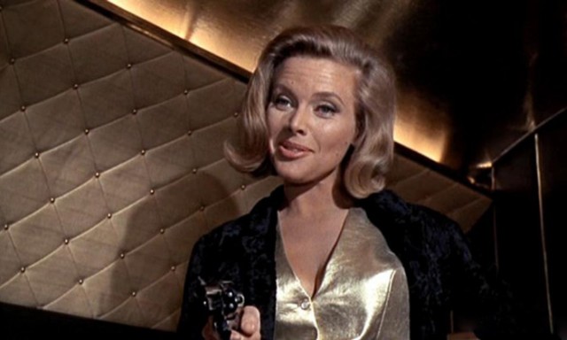 James Bond: Altın Parmak Fotoğrafı