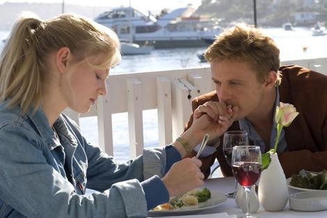 Örnek Bir Kız fotoğrafı