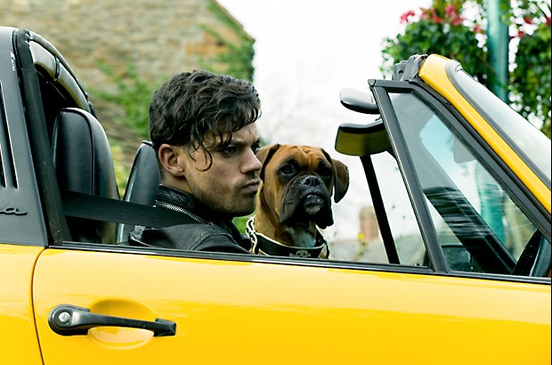 Aşk Üçgeni fotoğrafı