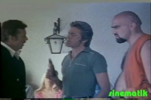 Sarışın Tehlike fotoğrafı