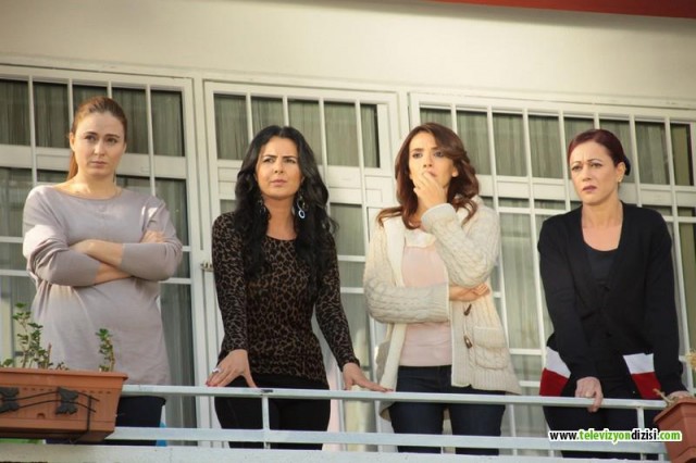 Umutsuz Ev Kadınları Fotoğrafı