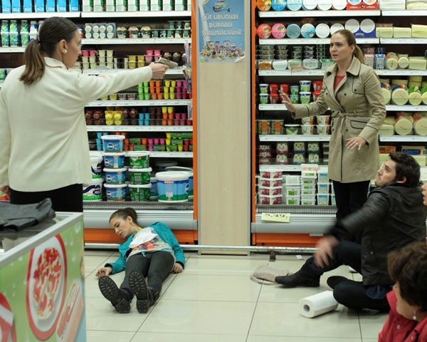 Umutsuz Ev Kadınları Fotoğrafı