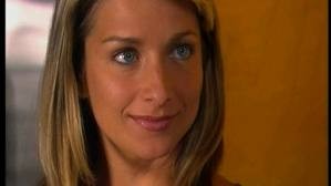 Abducted: Fugitive For Love fotoğrafı