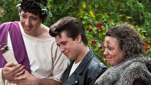 Dead Gorgeous Fotoğrafı