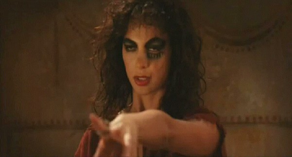 Üçüncü Anne fotoğrafı