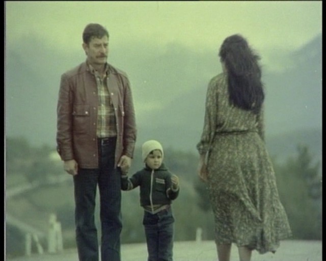 Selvi Boylum Al Yazmalım Fotoğrafı