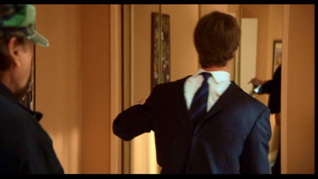 Walk Backwards fotoğrafı