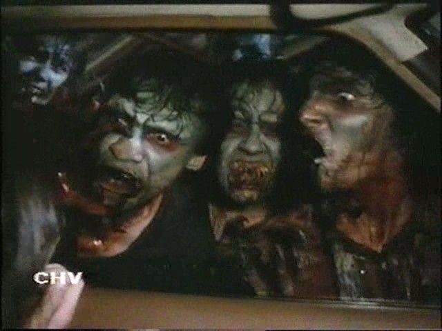 Demons 2 Fotoğrafı