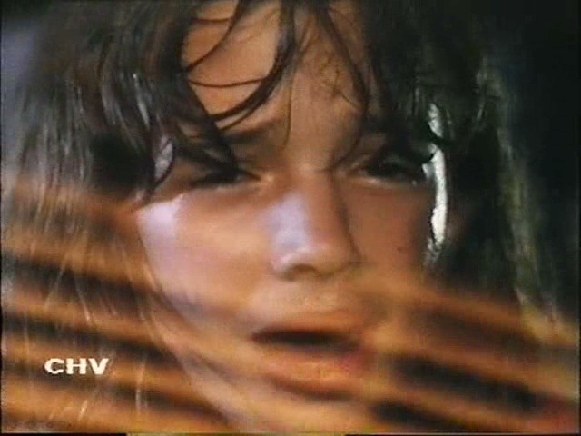 Demons 2 fotoğrafı