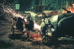 Kara Şahin Düştü Fotoğrafı