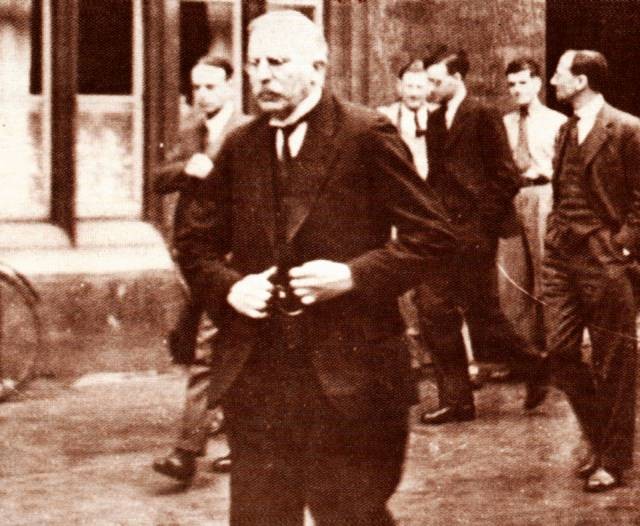 The Lion's Den fotoğrafı