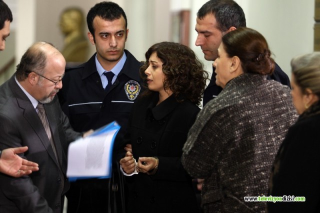 Bitmeyen Şarkı Fotoğrafı