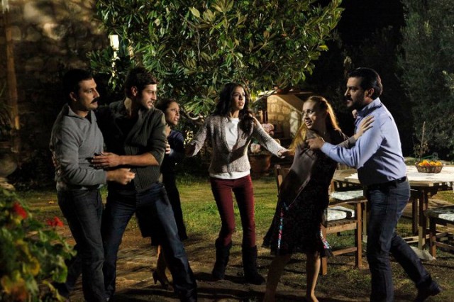 Bitmeyen Şarkı Fotoğrafı