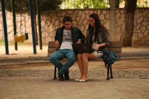 Elde Var Hayat Fotoğrafı