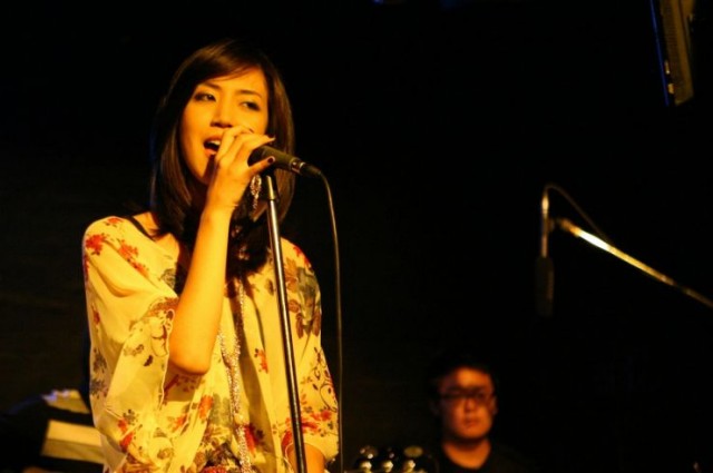 Bloody Shake Fotoğrafı