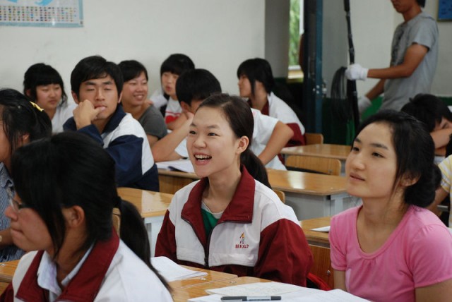 Mavi Nehir Aksın fotoğrafı