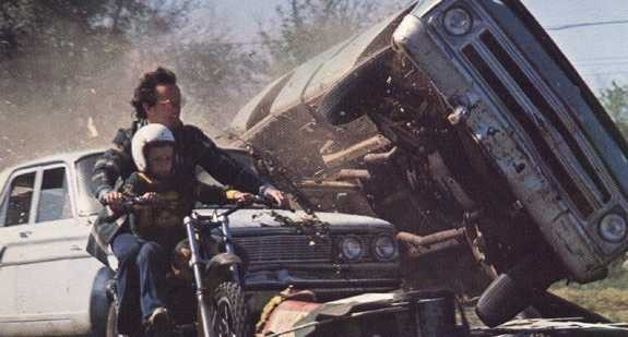 Fighting Mad fotoğrafı