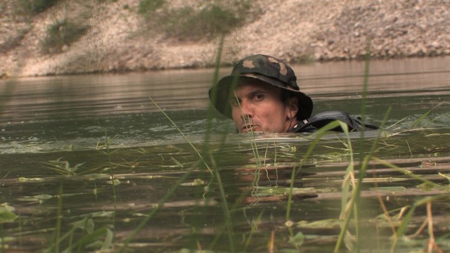 Doğada Tek Başına fotoğrafı