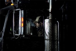 Asla Yabancılarla Oynama 2 Fotoğrafı