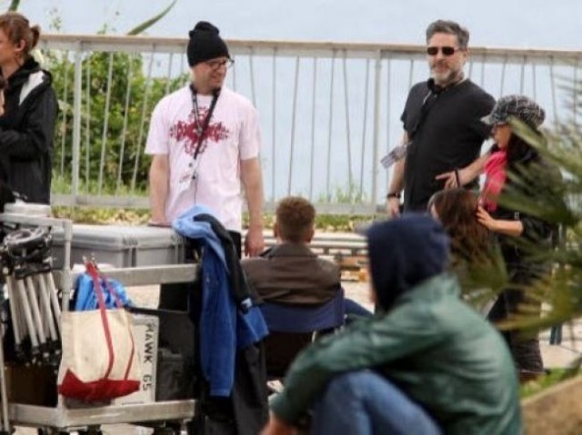 Çapraz Ateş Fotoğrafı