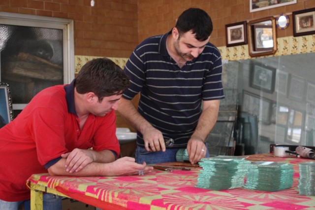 Adı Aşk Bu Eziyetin Fotoğrafı