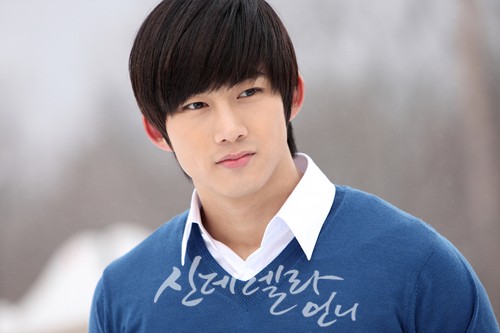 Sindirella'nın Üvey Ablası Fotoğrafı