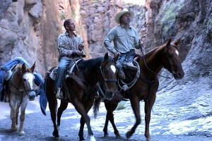 Üç Defin Fotoğrafı