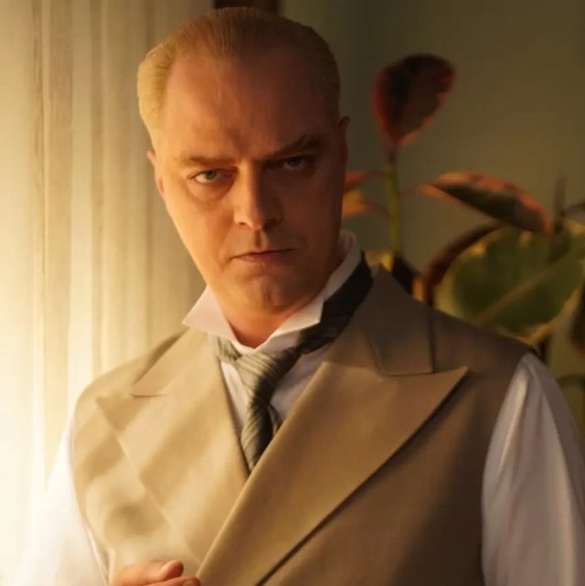 Ertan Saban, Atatürk rolünde