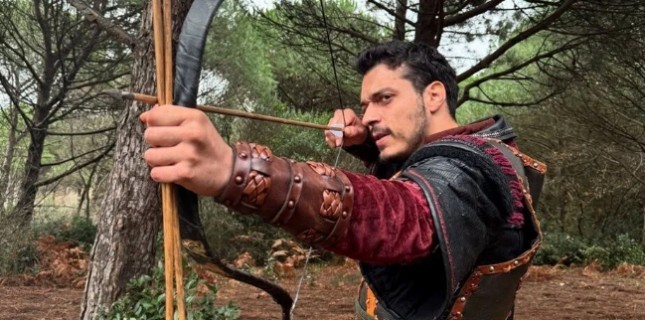 "Kuruluş Osman"da Bir Ayrılık Daha: Ali Önsöz Veda Ediyor!