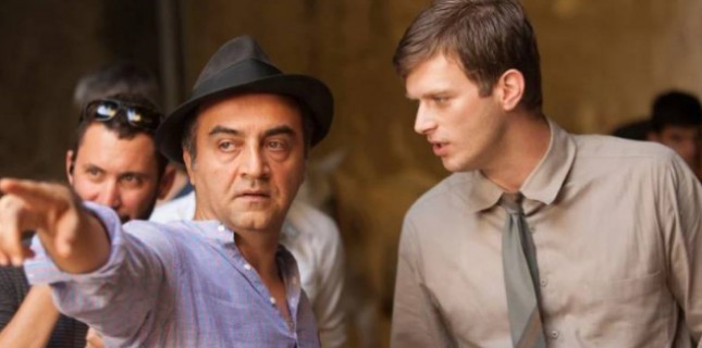 Kıvanç Tatlıtuğ, “Organize İşler” Dizisi İçin Yılmaz Erdoğan'la Yeniden Buluşuyor!