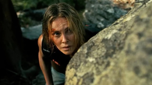 "Apex" fragmanı: Charlize Theron ölüm kalım savaşında!