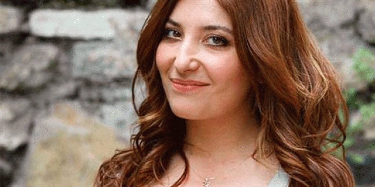 Yeni 'Teyzem' Şebnem Bozoklu