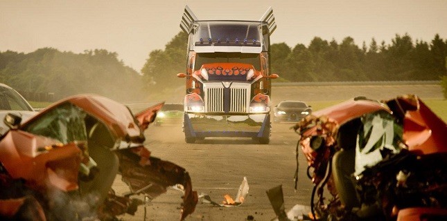 Transformers 4 Kayıp Çağ Filminin Türkçe Altyazılı Kısa Fragmanı Karşınızda