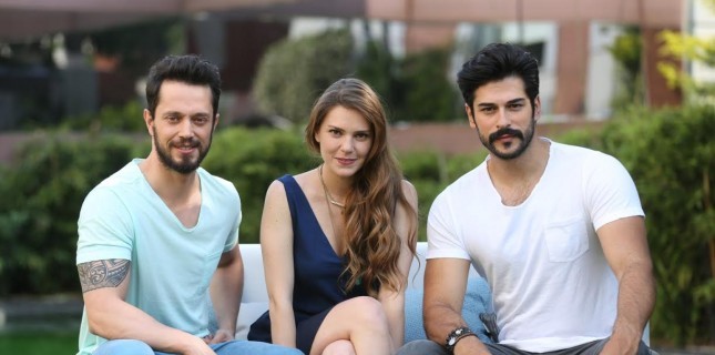 Burak Özçivit Ve Murat Boz Kardeş Oluyor!